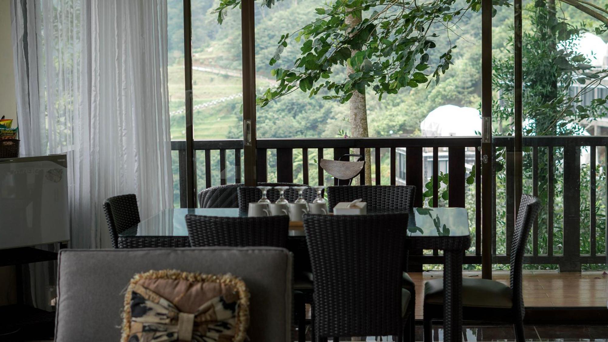 Damar Langit Resort Tjisarua Exterior foto