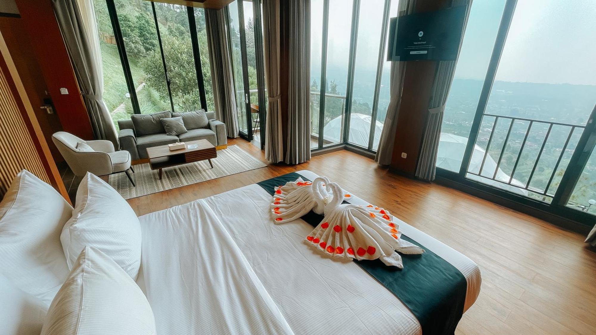 Damar Langit Resort Tjisarua Exterior foto