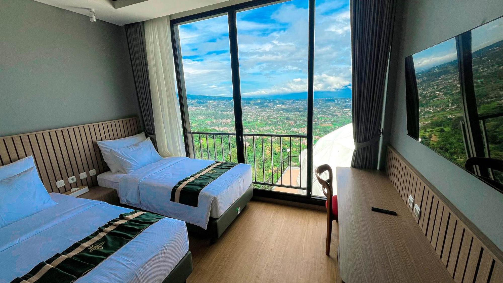 Damar Langit Resort Tjisarua Exterior foto